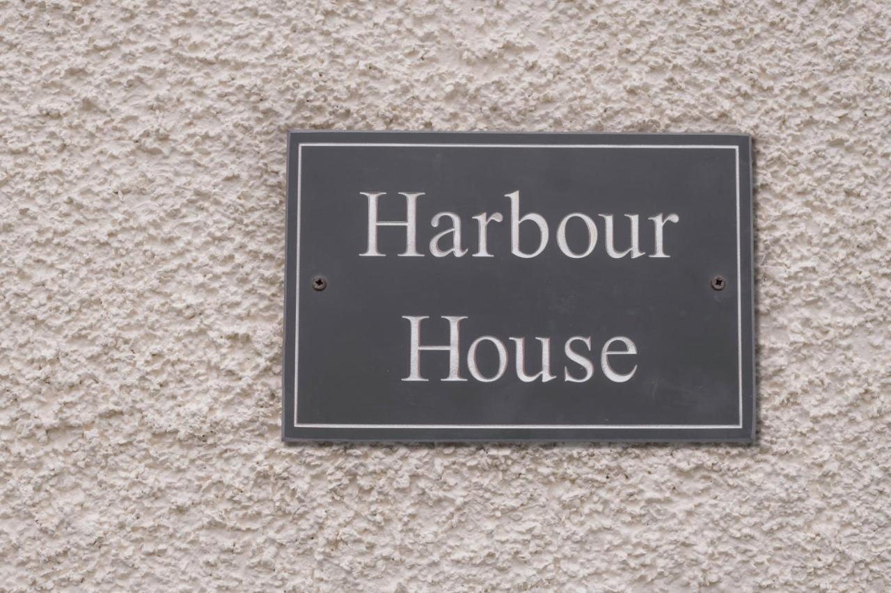 Harbour House Hotel Банф Екстериор снимка